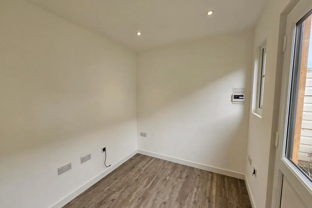 Custom Garden Rooms in East Lothian, Midlothian and Edinburgh by Edinburgh & Lothians Joiner NOTH Joinery