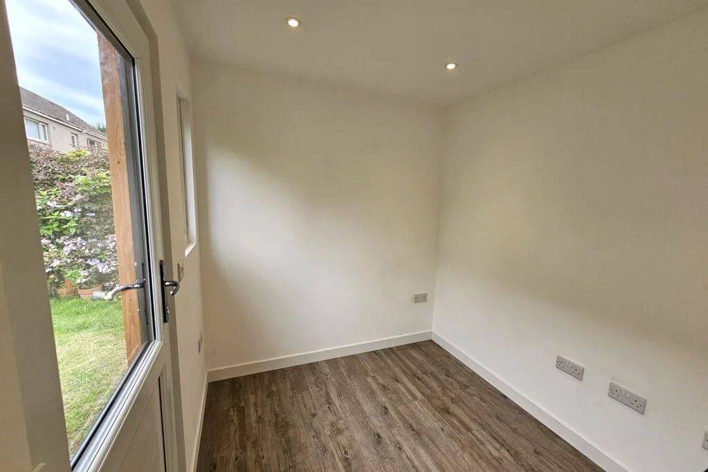 Custom Garden Rooms in East Lothian, Midlothian and Edinburgh by Edinburgh & Lothians Joiner NOTH Joinery