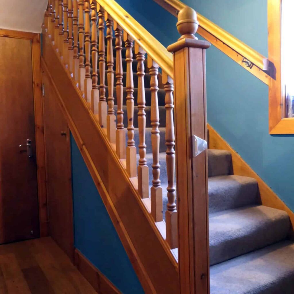 Staircases by Edinburgh & Lothians Joiner NOTH Joinery