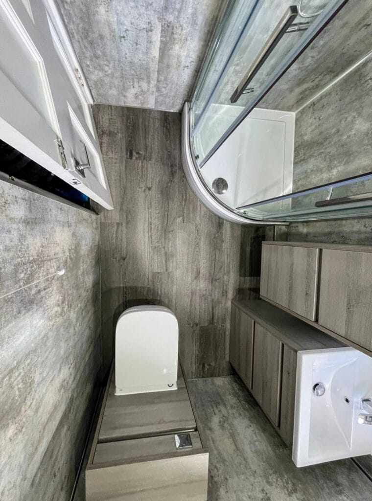 Bathrooms by East Lothian, Midlothian & Edinburgh Joiner NOTH Joinery